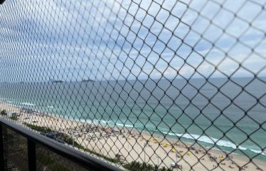 APART HOTEL – TEMPORADA – BARRA DA TIJUCA – EM FRENTE A PRAIA